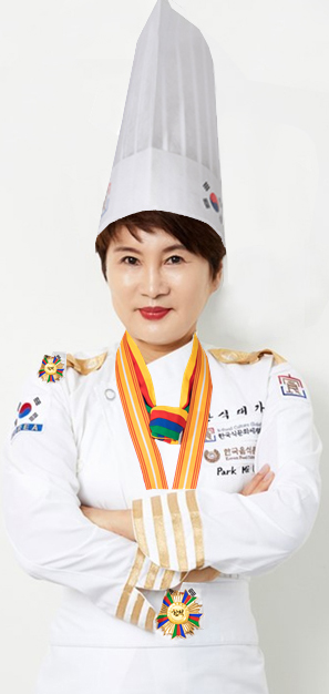 박미란