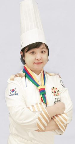 김채원