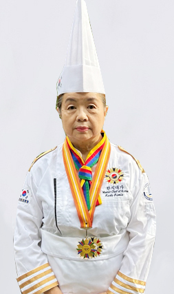 쿠도우후미애
