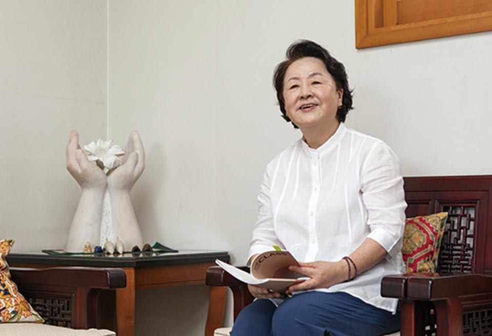 '청국장 명인' 서분례, 딸 시집 앞둔 혜은이에 "애 봐주면 안 돼" 조언 썸네일