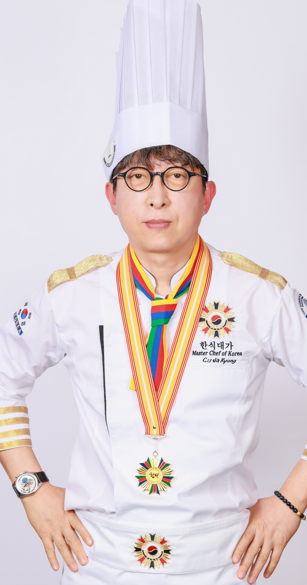 구자경