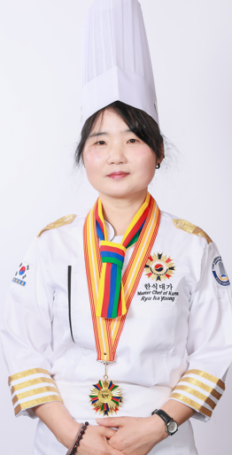 유하영